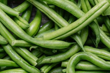 зеленые стручки фасоли